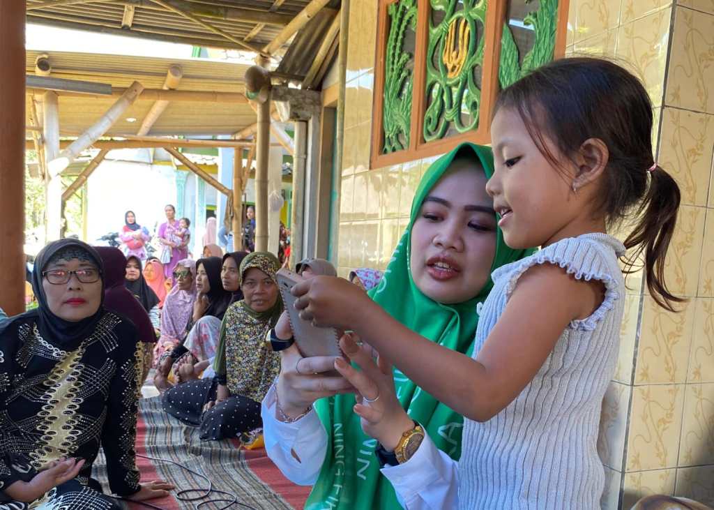 Ning Fika Sosok Birokrat Milenial dan Kekinian Cawabup&nbsp;Lumajang