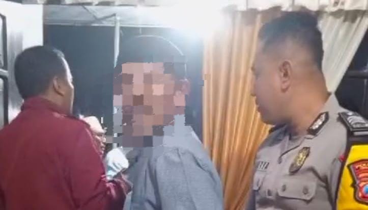 Warga Rowokangkung Lumajang Tusuk Selingkuhan Akibat Tak Balas&nbsp;WA