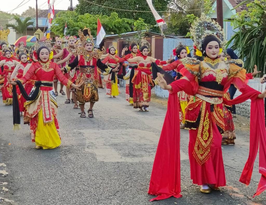 Bak Lautan Manusia, Karnaval Desa Besuk Lumajang&nbsp;Meriah