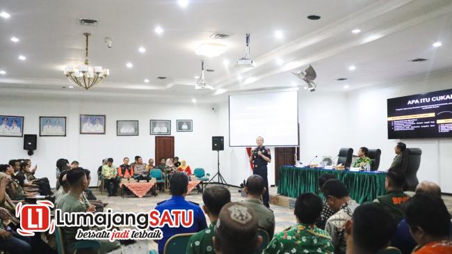 Warga Lumajang Diajak Tak Beli Rokok&nbsp;Ilegal